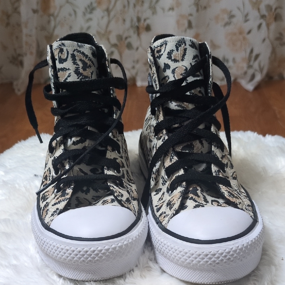 Patterned High-Top Sneakers in Black and Cream